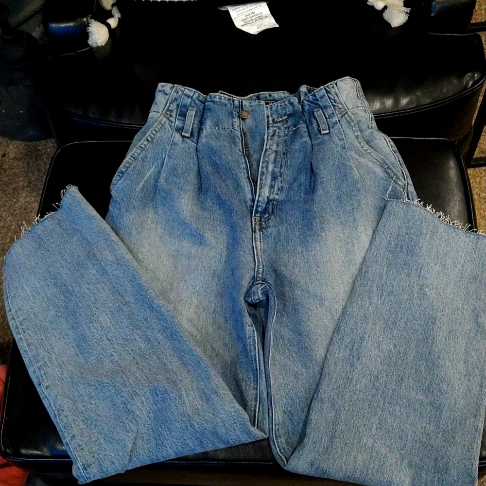 Abercrombie mom jean